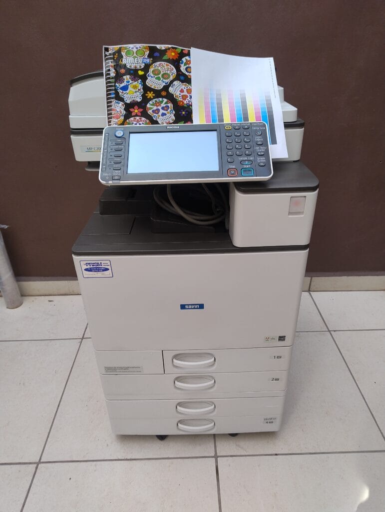 copiadora ricoh